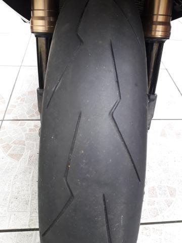 Pneus super corsa 200/55/17 e 120/70/17