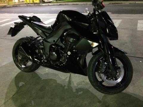 Kawasaki z1000 30 mil - 2012