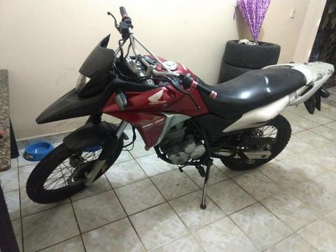 Vendo moto Honda Xre 300 ano 2015 2015. 9 mil aceito troca e proposta moto é quitada. - 2015