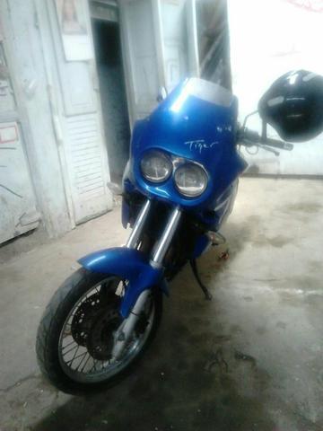 Moto IMP/TRIUMPH conservadissima $10.000,00 - 1994