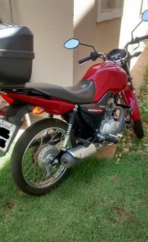 Moto Cg Fan125 Vermelha 2015 - 2015