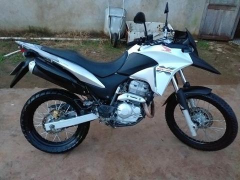 Vendo ou troco por biz - 2014