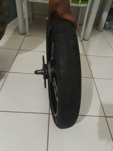 Vendo aro de ybr ou factor 18 traseiro