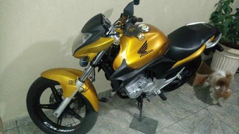 Cb 300 2010 - 2010