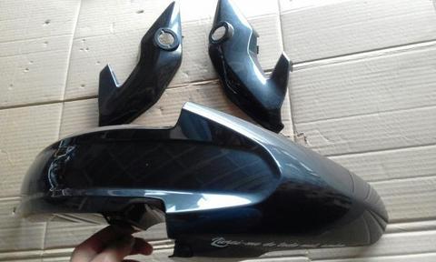 Vendo banana e paralama da fan 160