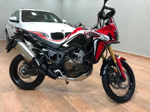 Honda africa twin 2017 especial c/5.000km. léo careta veículos - 2017