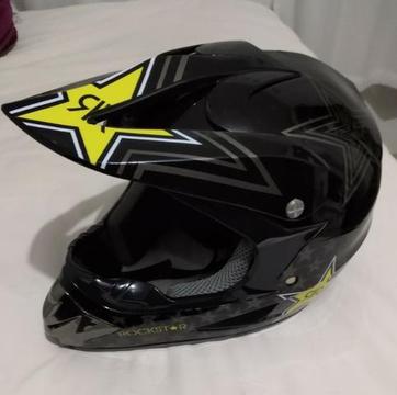 Capacete Modelo Rockstar Motocross