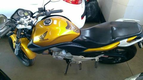 Cb 300 pra vender 6.200,00 - 2010