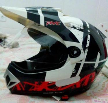 Capacete Semi-Novo