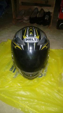 Capacete HELT