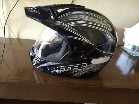 Capacete bieffe