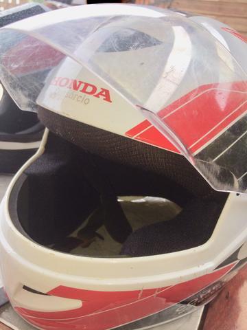 Capacete Honda vendo tamanho 58