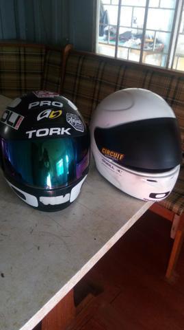 Vendo 2 capacetes
