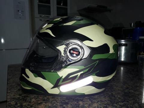 Capacete ls2