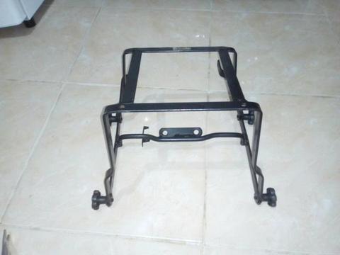 Suporte para baú CG Fan