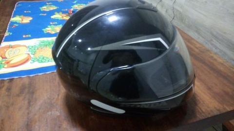 Vendo capacete honda