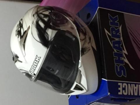 Capacete Shark