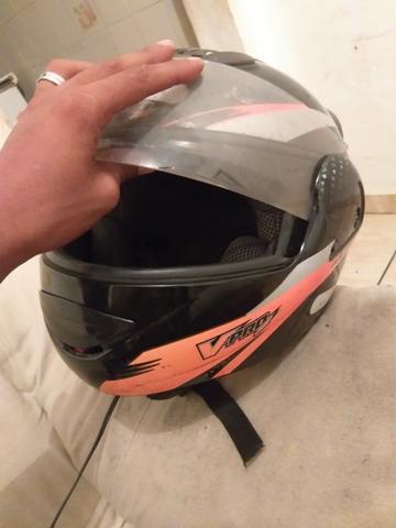 Vendo capacete pro jet original usado (barato)