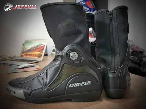 Bota Dainese Axial Pro In Black