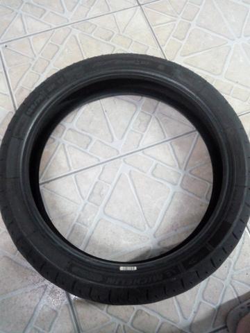 Vendo pneu Michelin $220,00