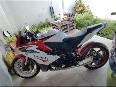 Vendo moto cbr 600f/ ABS 25,000mil - 2013