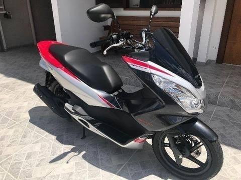 Vendo PCX Sport 2018 150c - 2018