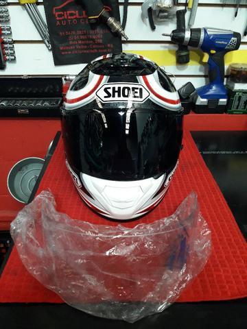 Capacete Shoei