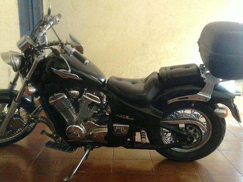 Honda Shadow - 2002