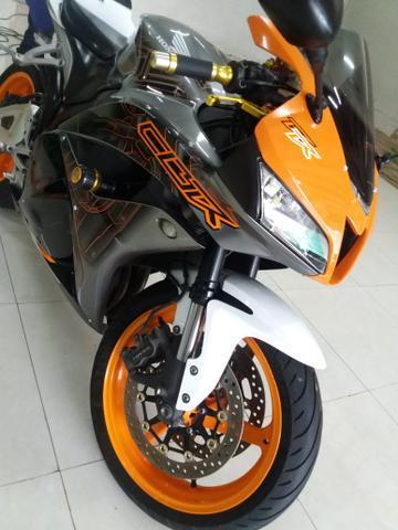 Polimento e Vitrificação de Moto 85 984222636 Zap