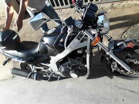 Vendo Suzuki ou troco por fan ou titan - 1995