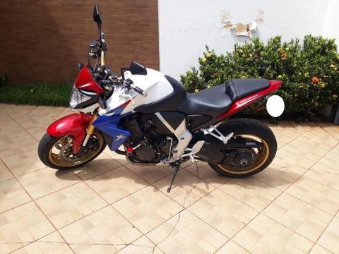 Honda Cb 1000 impecável - 2013