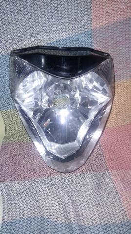 Farol de cb 300