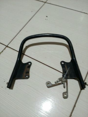 Alça traseira Factor 125 2009