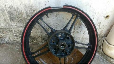 Vendo roda Fazer 250 original