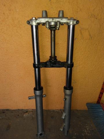 Vendo bengala com mesa da CB twister