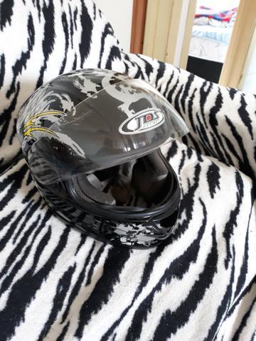 Vendo Capacete JDS Helmet