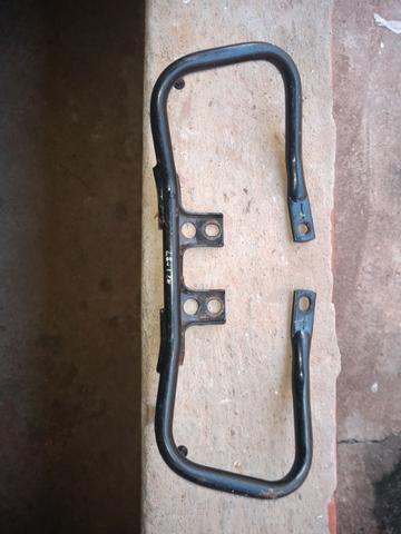 Alça traseira da fan 150 original