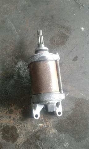 Motor de partida xre 300