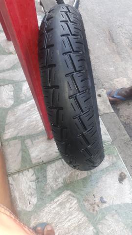 Vendo Pneu de pcx traseiro