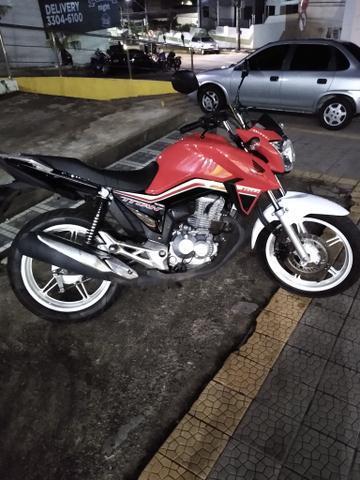 Troco calhas da cb 300 em outras do meu agrado ou vendo 1000 pneus zero bala os dois