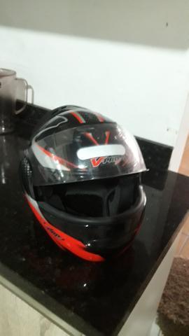 Capacete de queixeira 180 reais