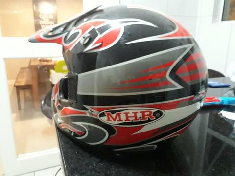 Capacete de motocross MHR