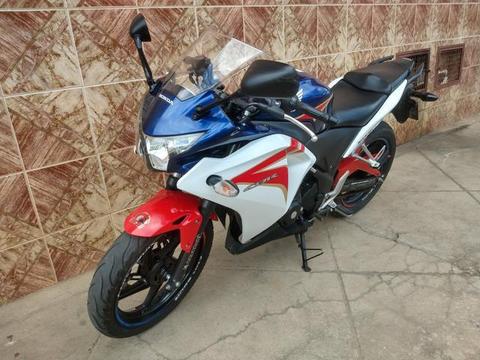 CBR 250R Aceito troca 2019 pago - 2012