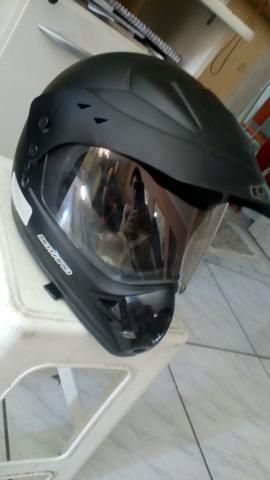 BARBADA! Vendo capacete EBF!