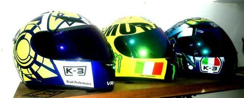 Capacete agv k3 (Três unidades por ,00)