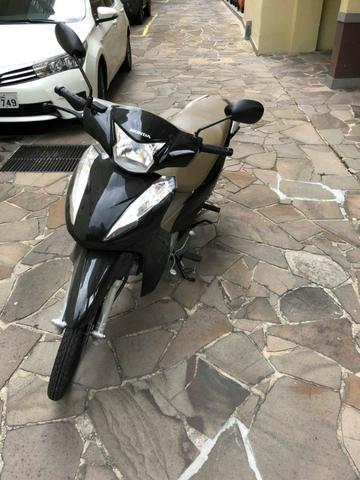 Honda Biz 125cc 2018 Preta - Excelente Estado e Baixa Quilometragem - 2018