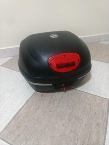 Baú Givi + Bagageiro
