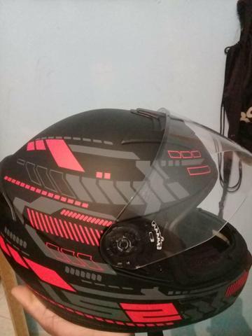 VENDO CAPACETE LS2 N°58 pego som automotivo como parte de pagamento