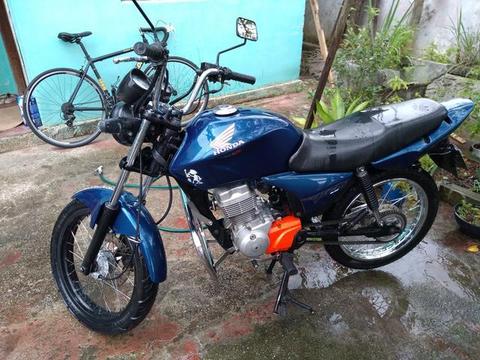 Vendo moto 150 top azul - 2007