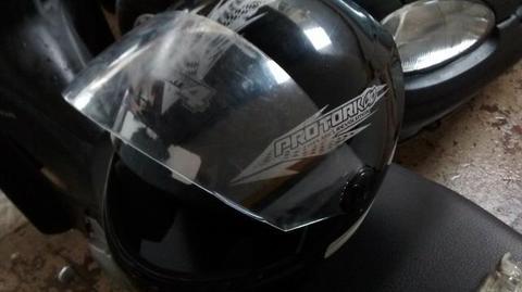 Kit 2 capacetes Pro Tork + 1 capa de chuva + 1 suporte de celular